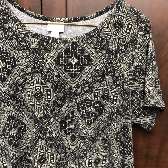 XS Lularoe Carly Dress - Picture 4 of 6